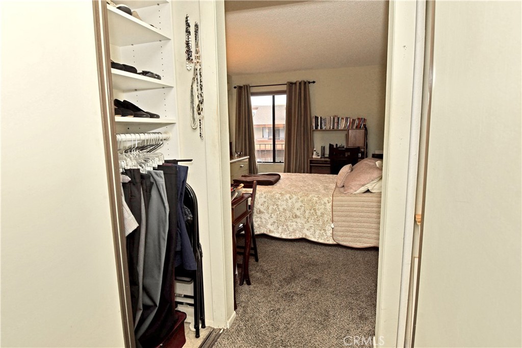 15155 Sherman Way 37 Property Photo 19
