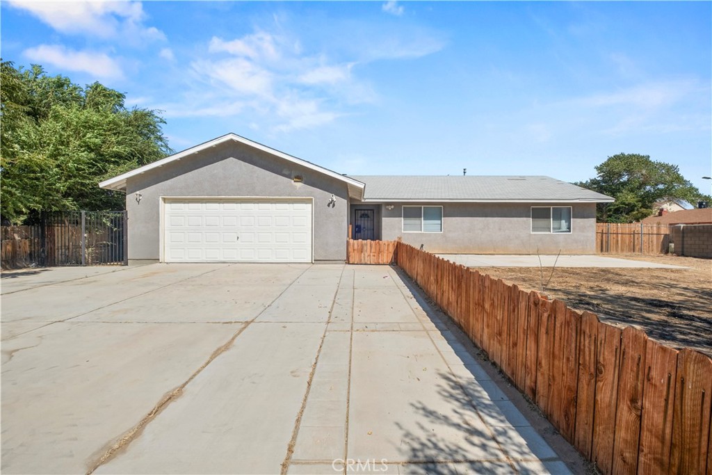 40904 168th E Property Photo 2