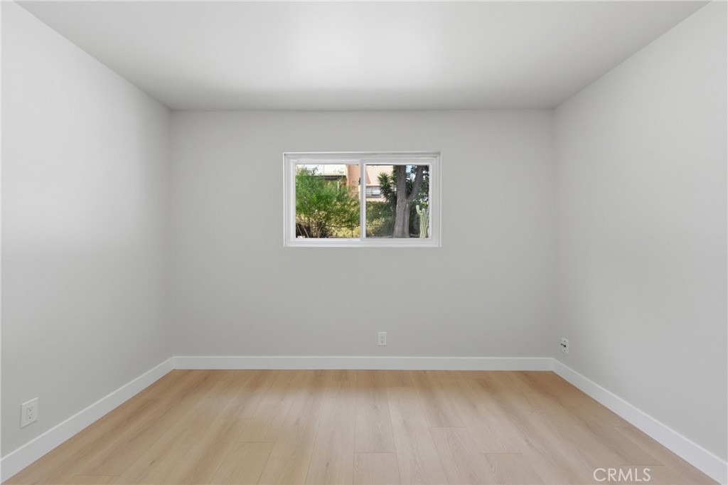 727 Brossard Property Photo 12