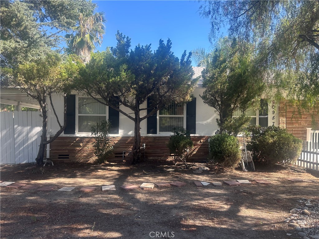 20957 Community Property Photo 3