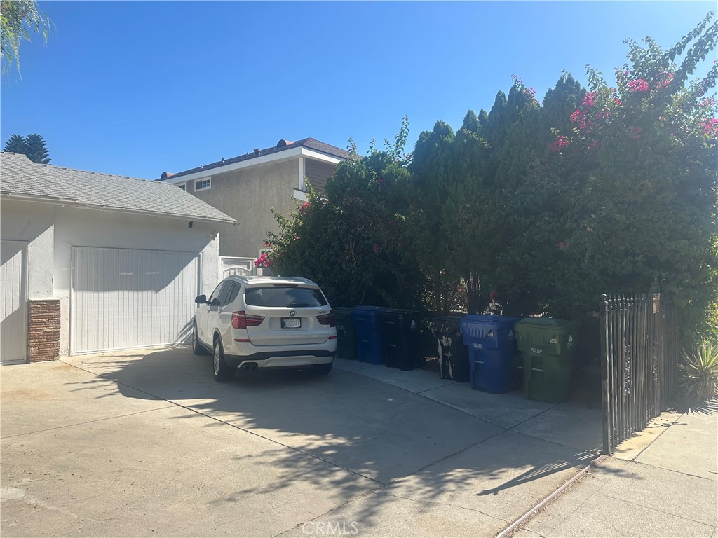 20957 Community Property Photo 4