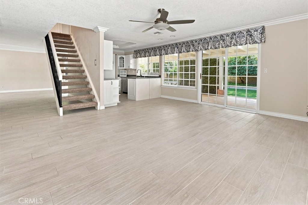 24254 Undine Property Photo 14