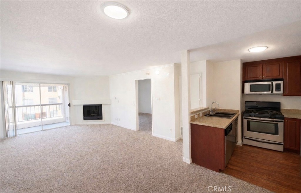5515 Canoga Avenue 231 Property Photo 1