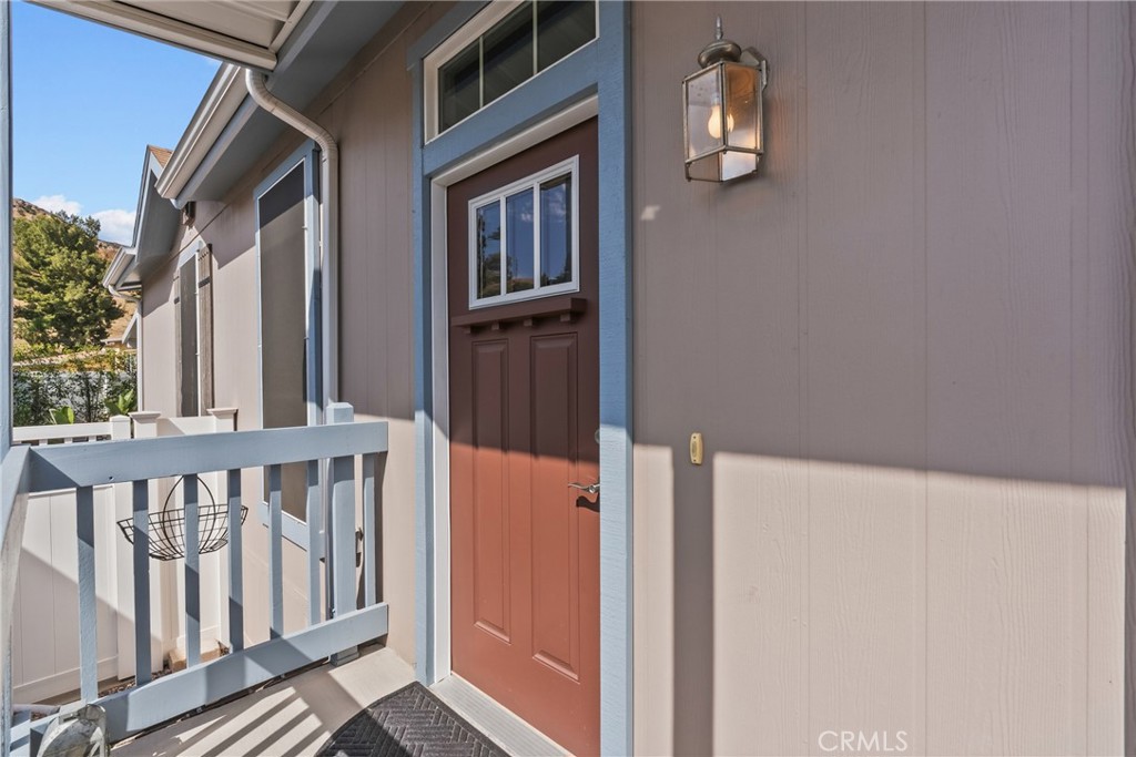 15455 Glenoaks Boulevard 575 Property Photo 11