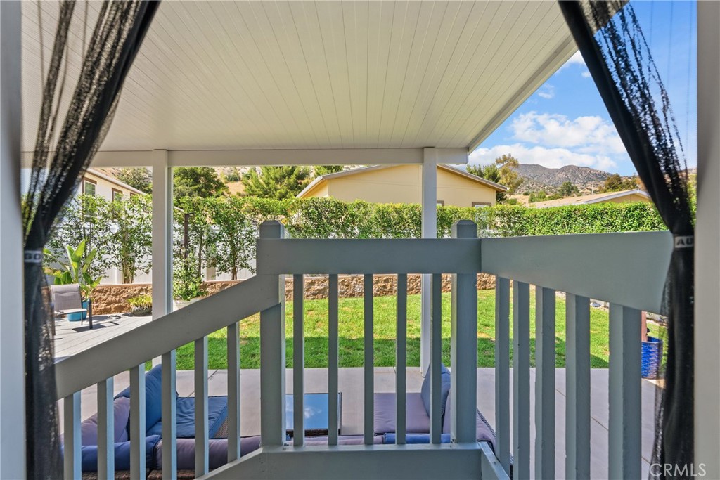 15455 Glenoaks Boulevard 575 Property Photo 41