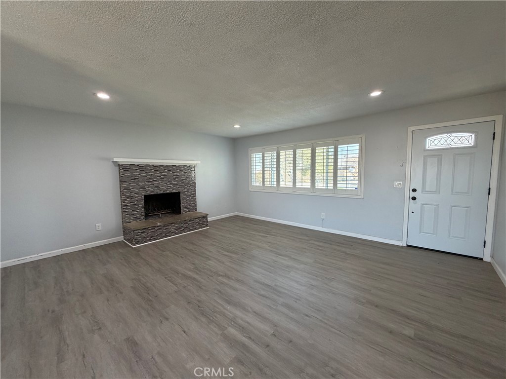 9110 G Property Photo 19