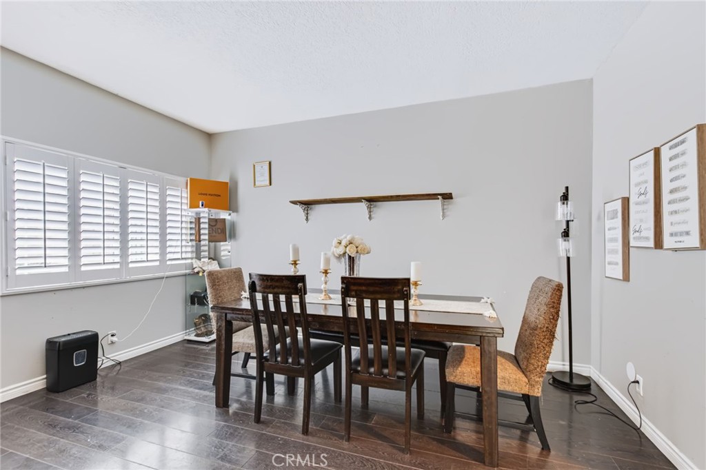 28454 Evergreen Property Photo 8