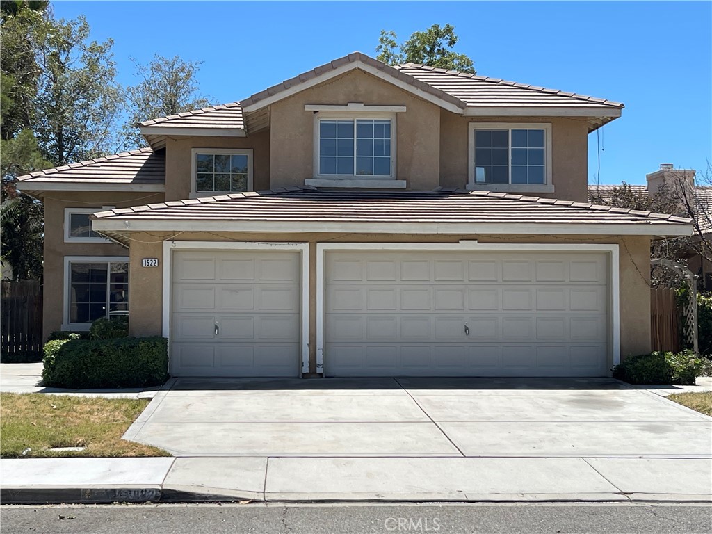 1522 W Avenue H4 Property Photo 1