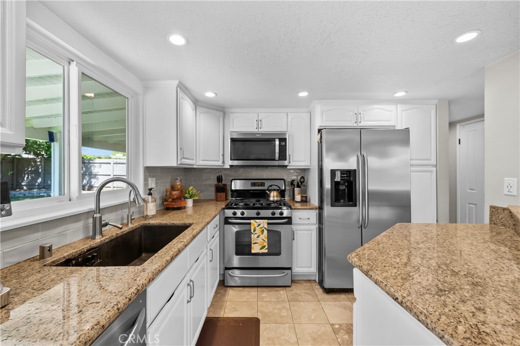 27631 Buckskin Property Photo 12
