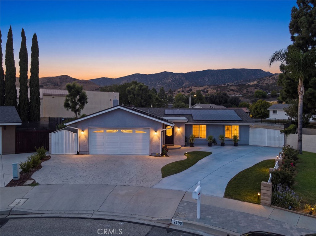 2290 Rohner Court Property Photo 1