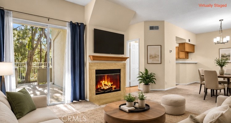 624 Indian Oak 106 Property Photo 1