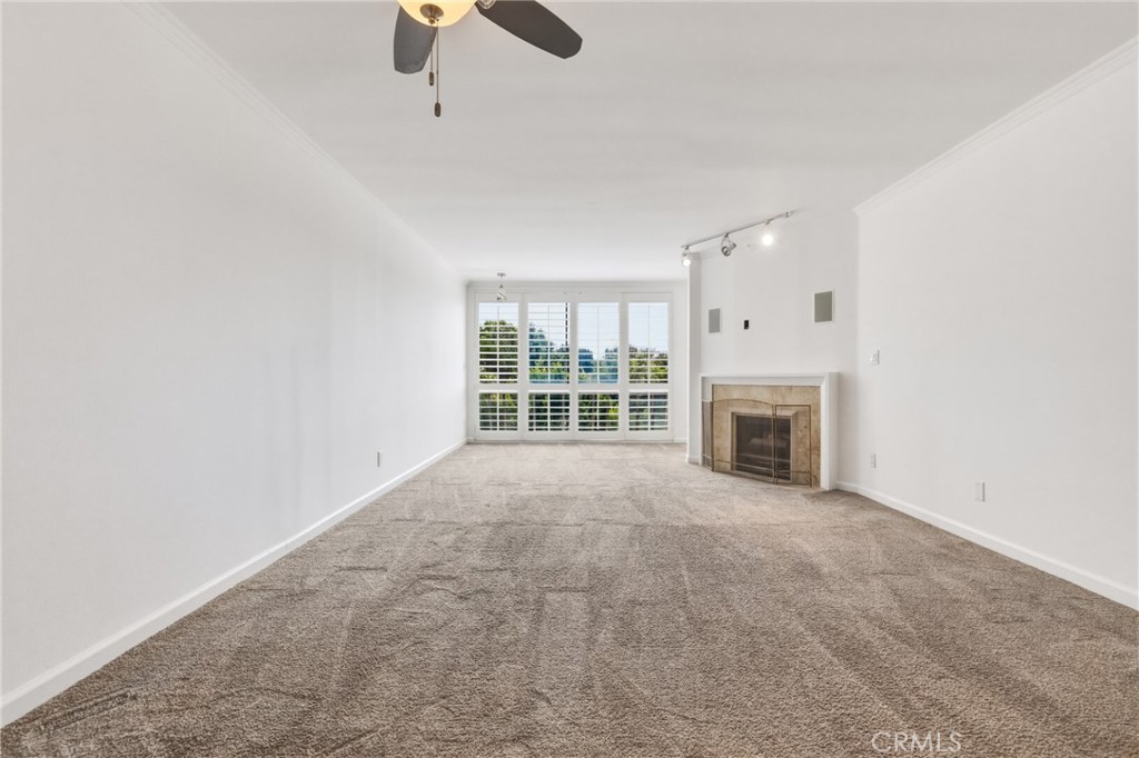 12720 Burbank Boulevard 205 Property Photo 2