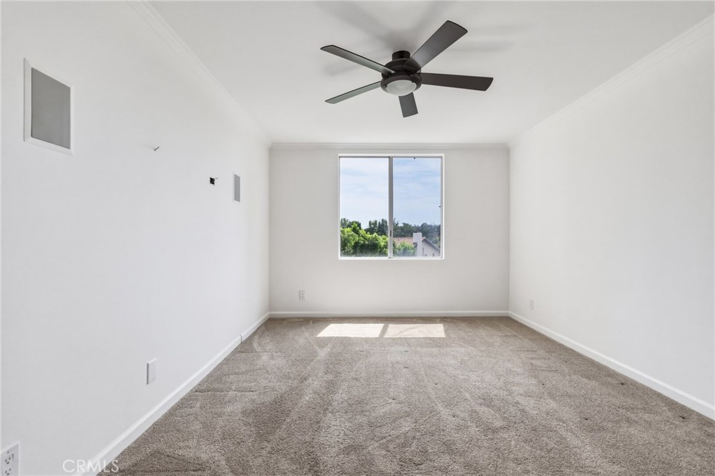 12720 Burbank Boulevard 205 Property Photo 6