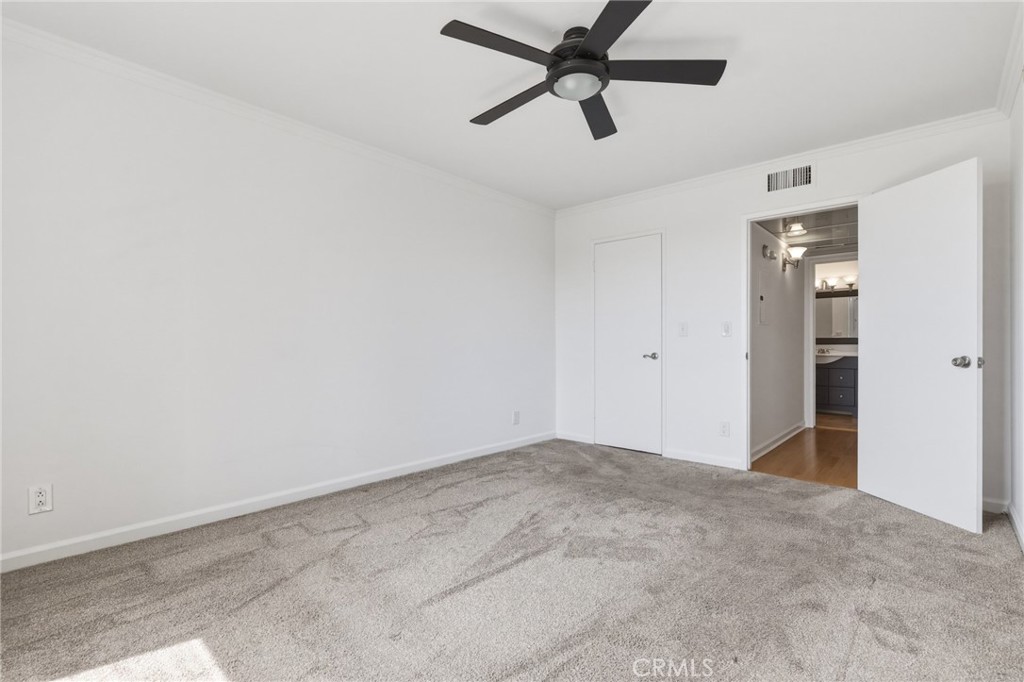 12720 Burbank Boulevard 205 Property Photo 17
