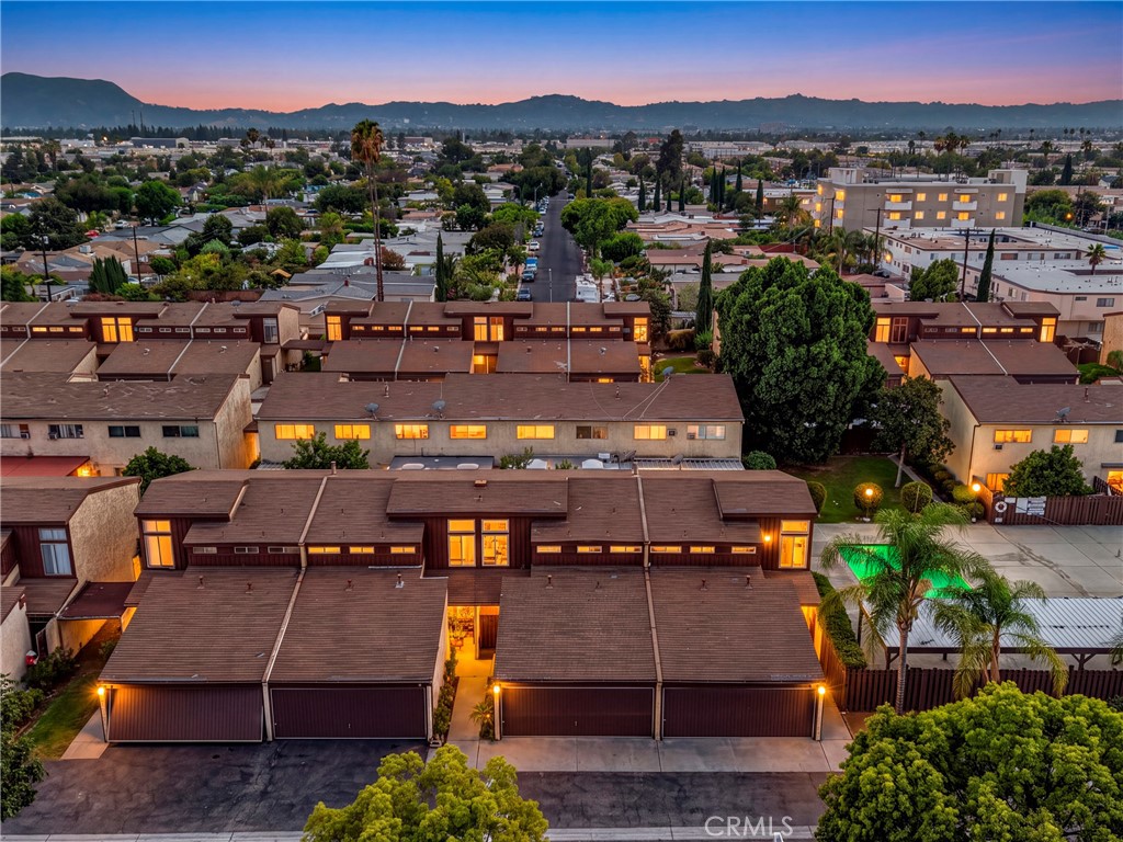 10950 Saticoy 20 Property Photo 4