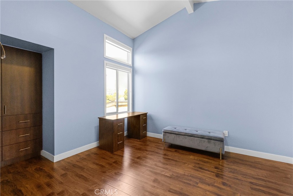 10950 Saticoy 20 Property Photo 14