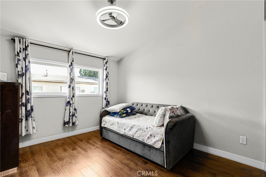 10950 Saticoy 20 Property Photo 18