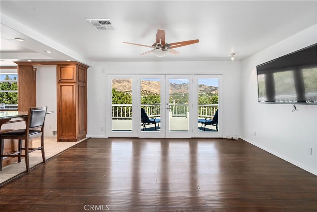 6076 Valley Sage Road Property Photo 12