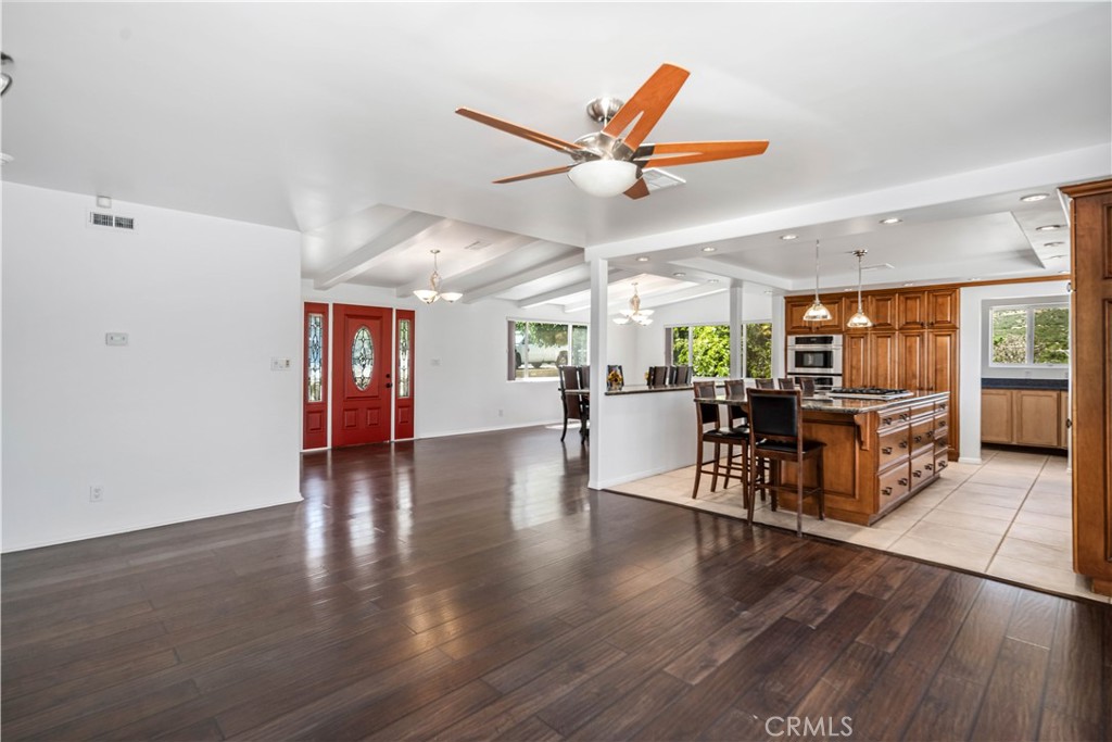 6076 Valley Sage Road Property Photo 14