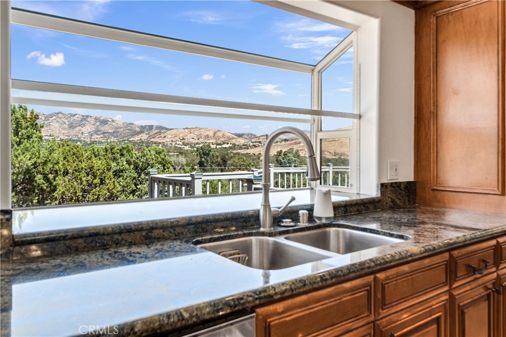 6076 Valley Sage Road Property Photo 19