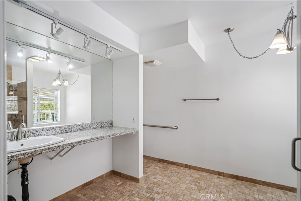 6076 Valley Sage Road Property Photo 29