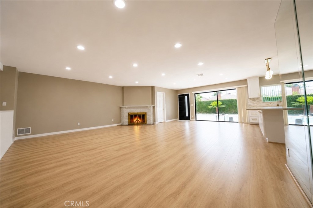 19930 Hatton Street Property Photo 6