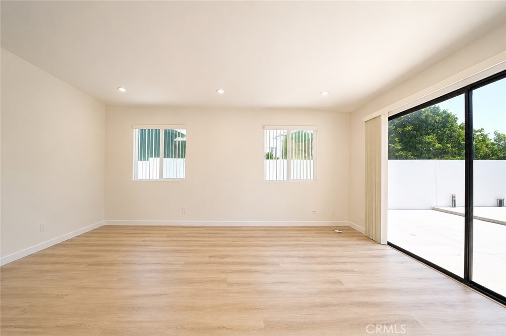 19930 Hatton Street Property Photo 15
