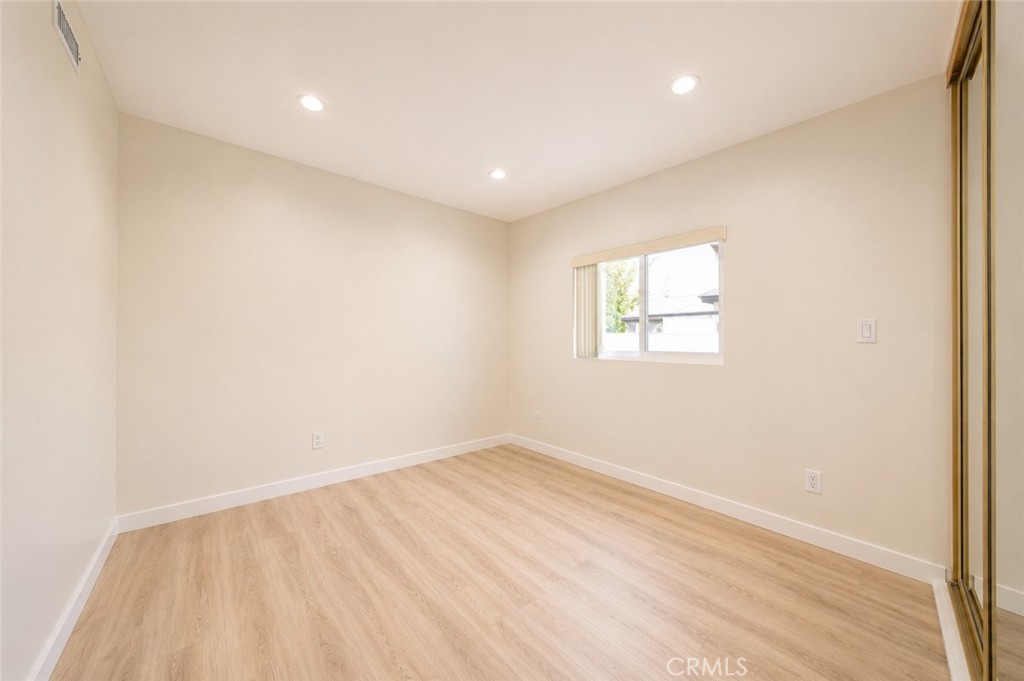19930 Hatton Street Property Photo 22
