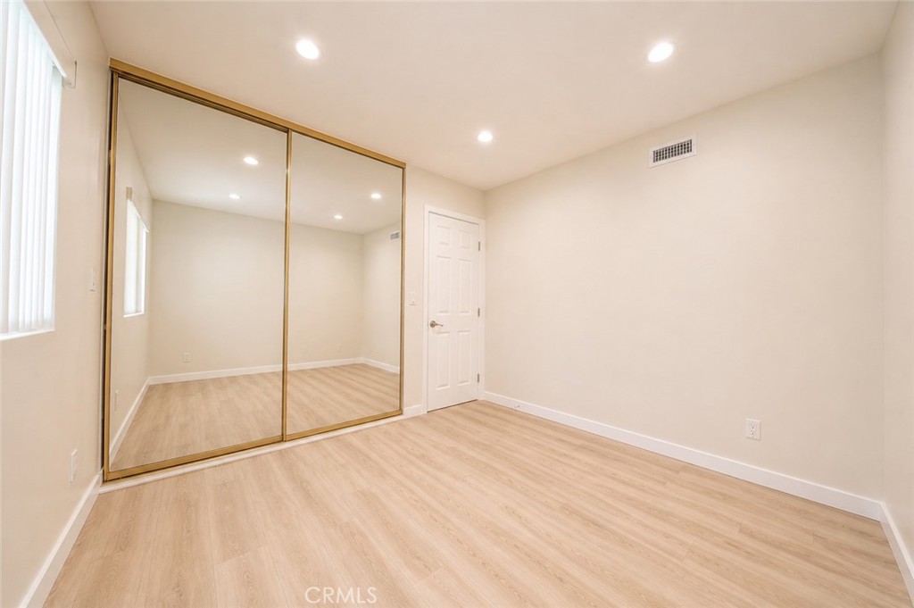 19930 Hatton Street Property Photo 23