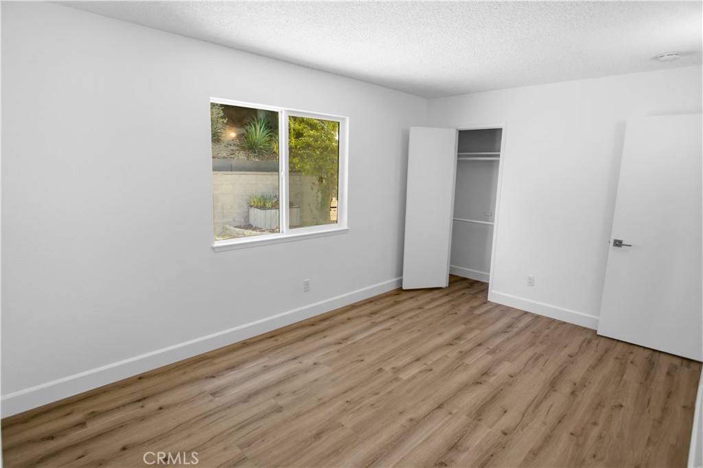 11340 Gladstone Property Photo 13
