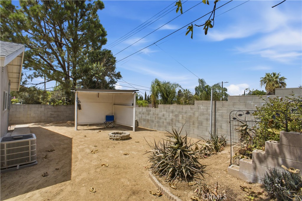 11340 Gladstone Property Photo 15