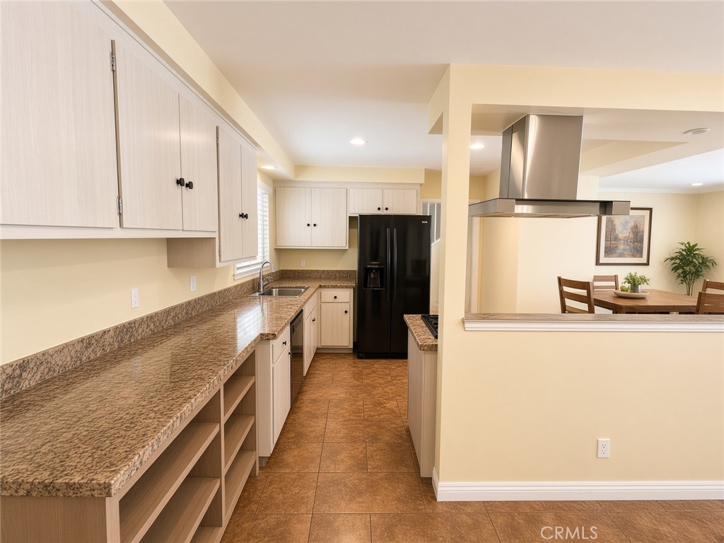 22667 Criswell Property Photo 8