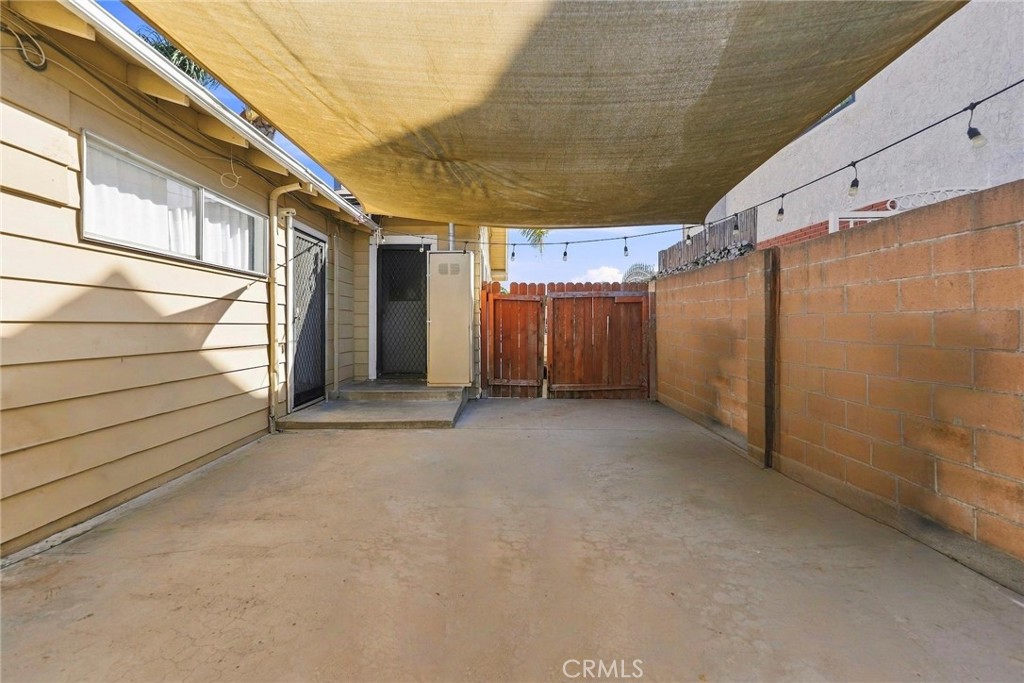 3853 Josephine Property Photo 25