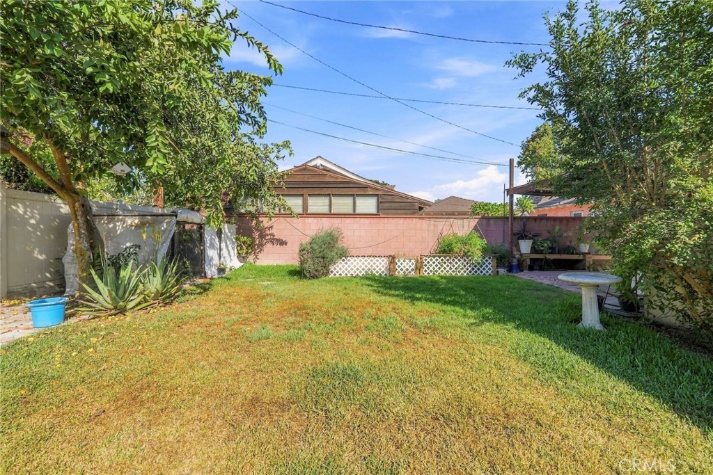 3853 Josephine Property Photo 30