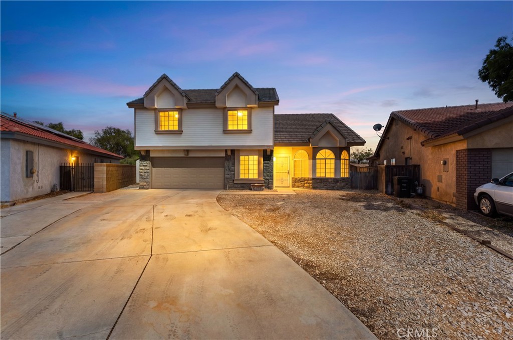 1000 Cloverdale Court Property Photo 1