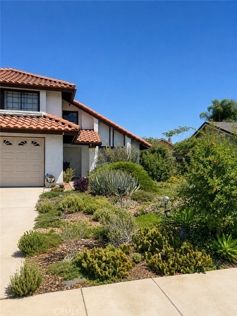 11439 Rancho La Brea Drive Property Photo 2