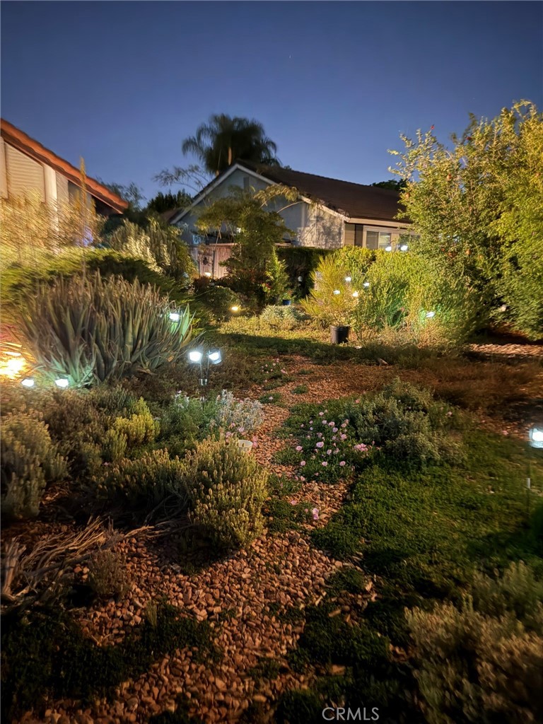 11439 Rancho La Brea Drive Property Photo 6