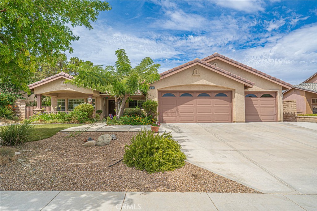 42319 Camden Way Property Photo 1