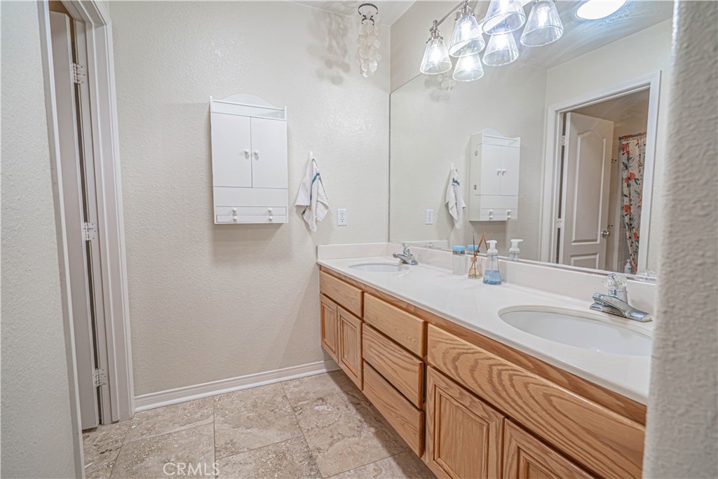42319 Camden Way Property Photo 16