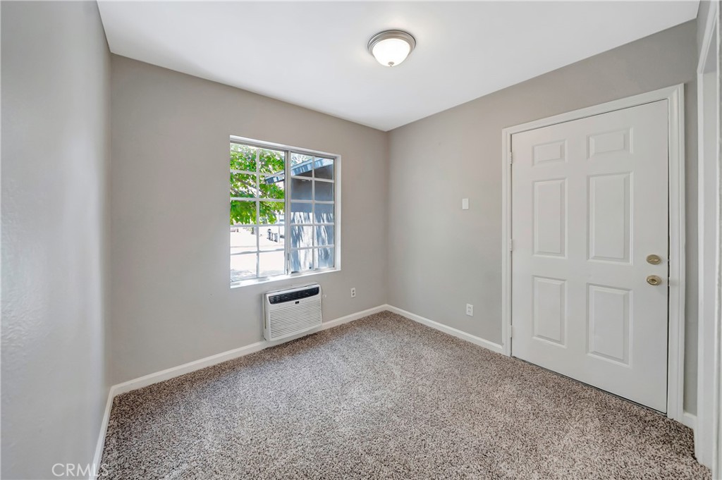 44258 Foxton Property Photo 10