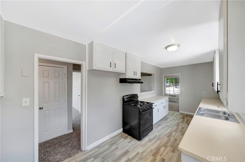 44258 Foxton Property Photo 15