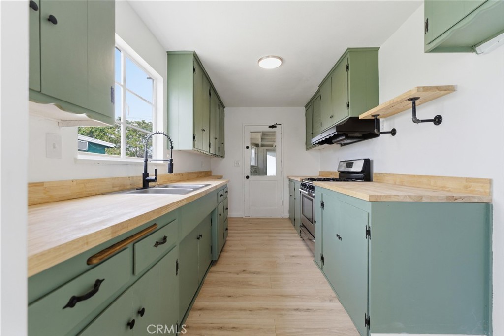 38738 36th Street E Property Photo 10