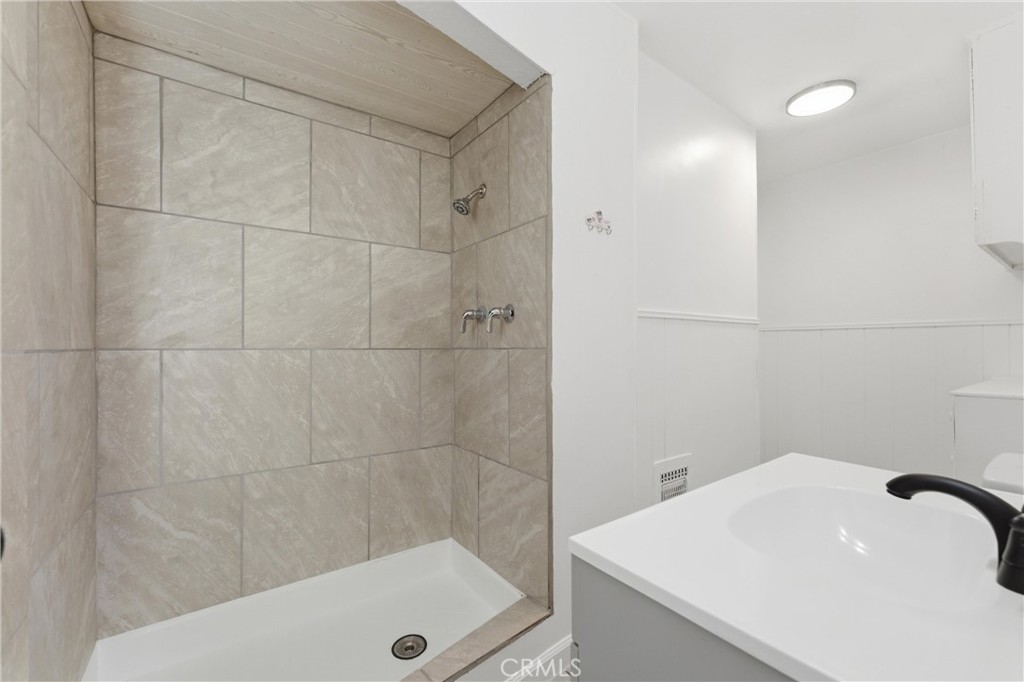 38738 36th Street E Property Photo 24