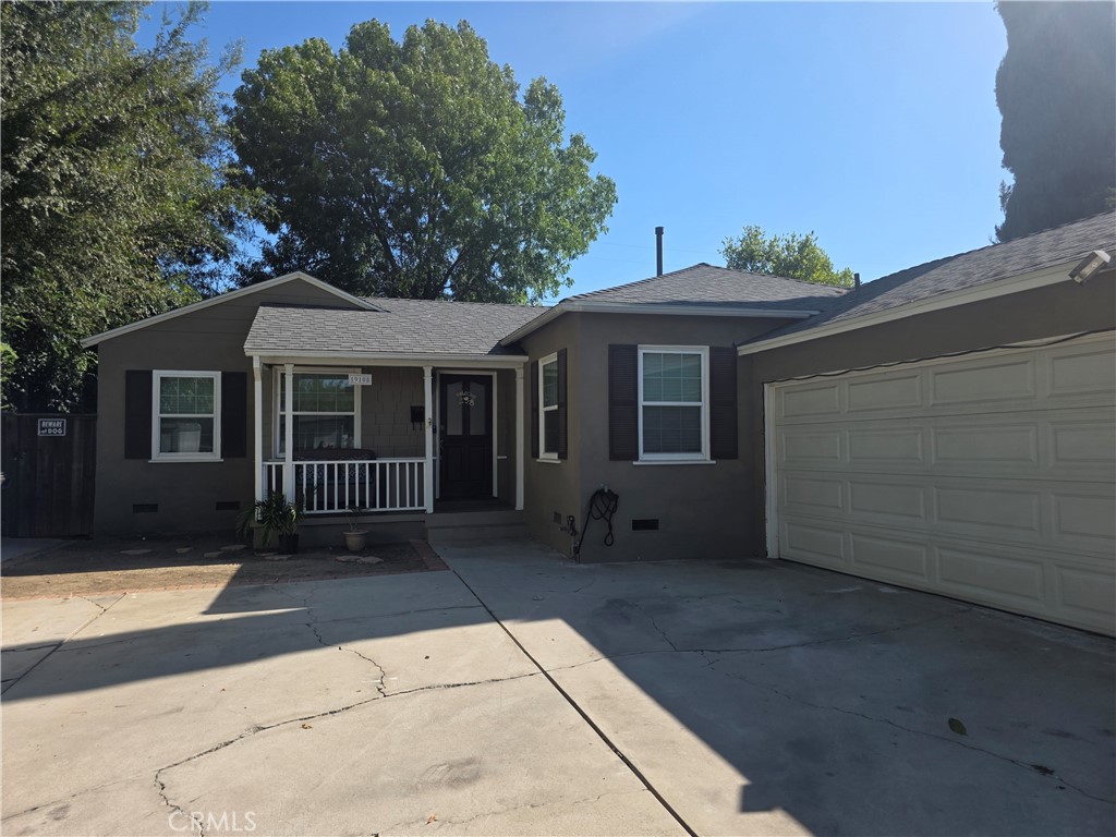 19108 Erwin Street Property Photo 1