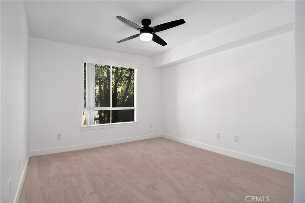 24507 Town Center 7218 Property Photo 3