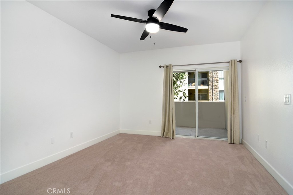 24507 Town Center 7218 Property Photo 11