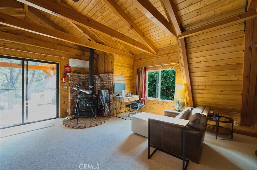 16717 Quail Property Photo 17