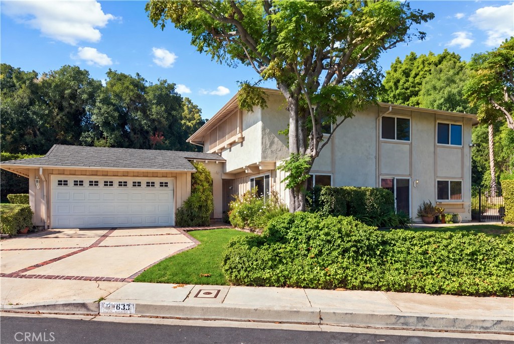 23633 Del Cerro Circle Property Photo 2