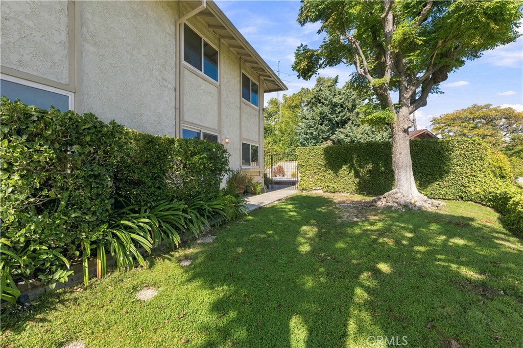 23633 Del Cerro Circle Property Photo 6