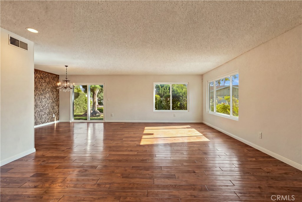 23633 Del Cerro Circle Property Photo 7